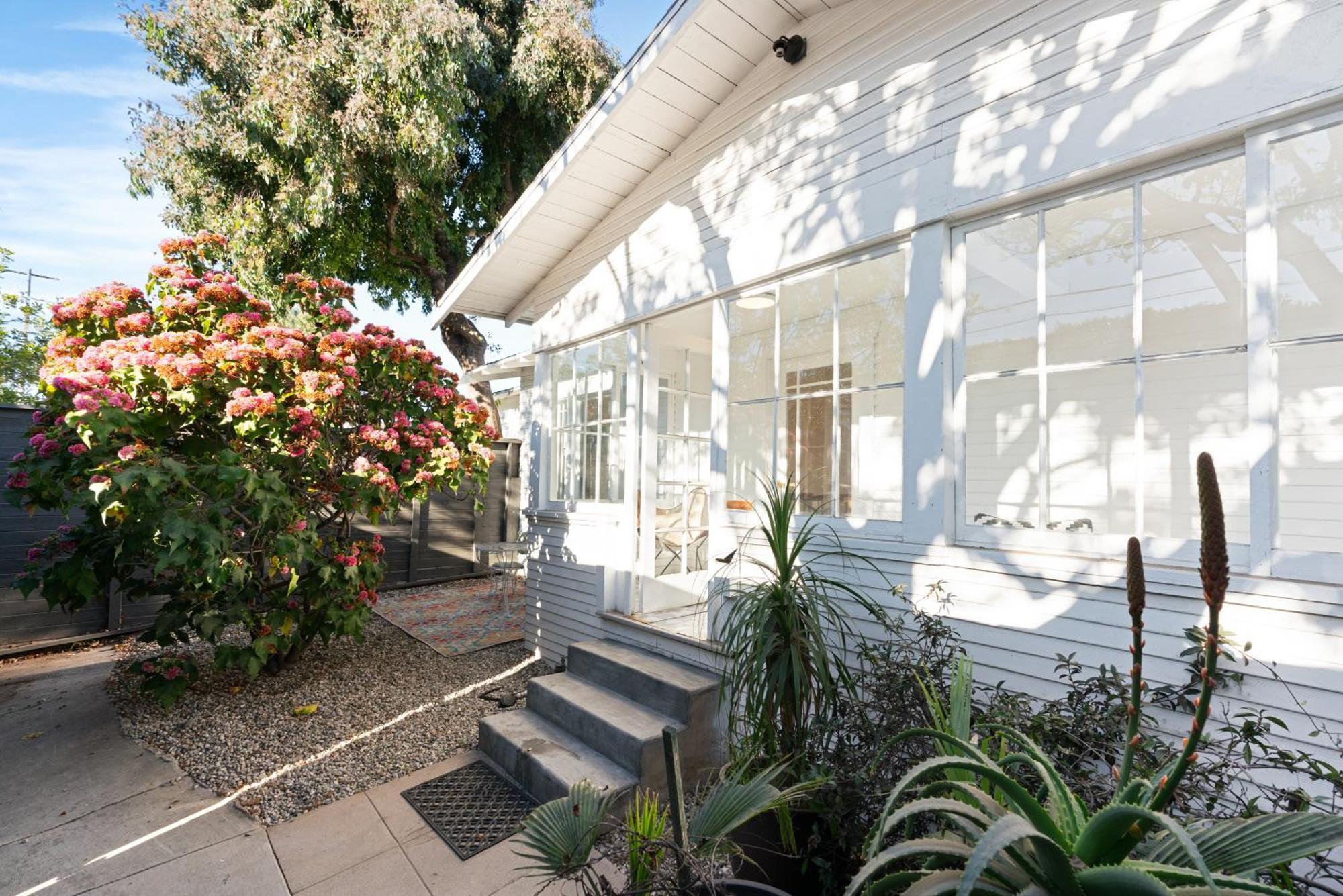 Aliza Hotel Los Angeles Dış mekan fotoğraf